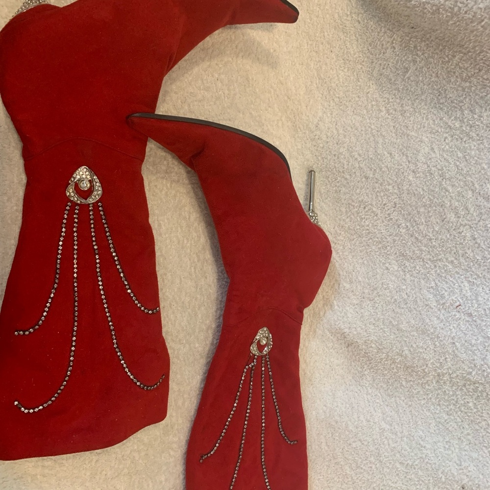 Elegant Red Suede Women's Boots with Rhinestone Detailing